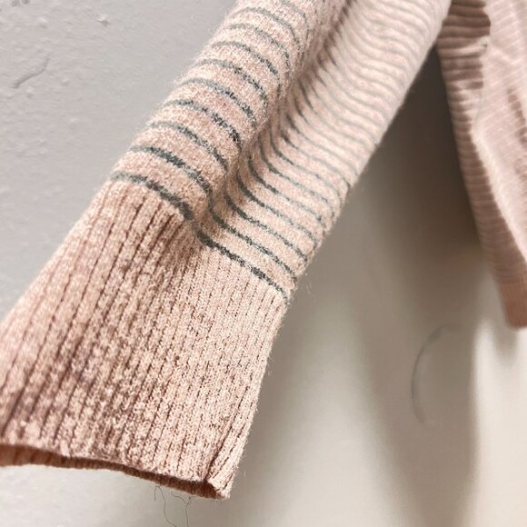 American Eagle Outfitters Vintage Slim Fit Striped Sweater XXL Beige - Picture 4 of 7